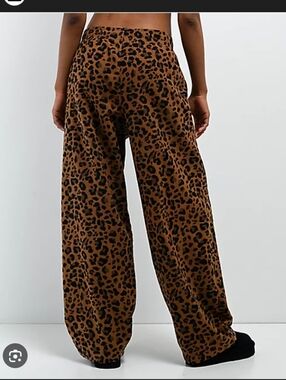Wide-Leg Leopard Print Lounge Pants in Brown and Black